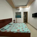 Oyo 1191 Happy Motel
